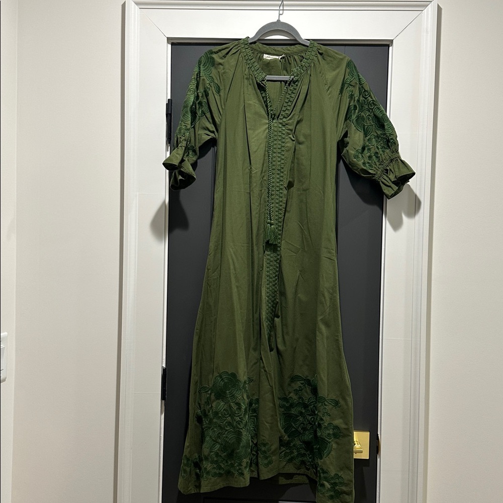Julia Amory Coatue Caftan Short Sleeve Embroidered Dress